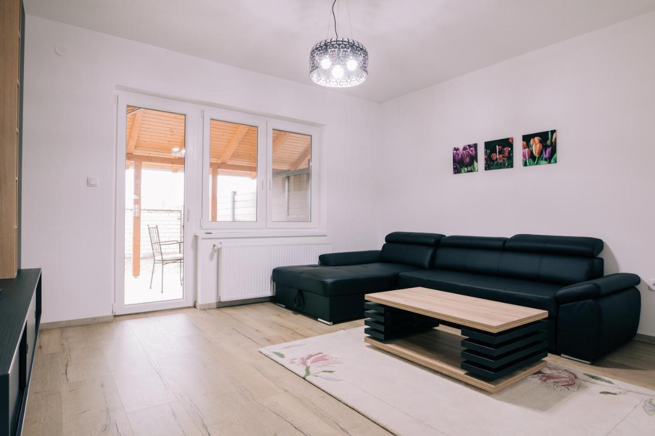 Tulip Guest House Ii. Palic Ngoại thất bức ảnh